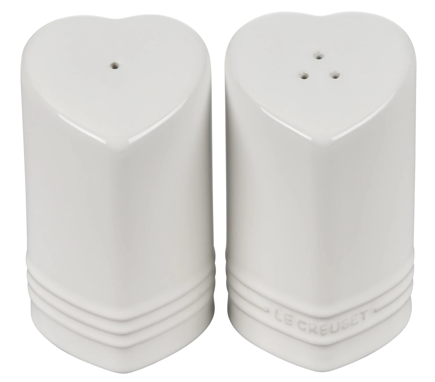 Le Creuset Figural Heart Salt & Pepper Shaker Set Of 2 - White 4 Oz. Each 3 Le Creuset Figural Heart Salt & Pepper Shaker Set Of 2 - White 4 Oz. Each