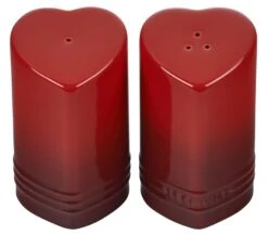 Le Creuset Figural Heart Salt & Pepper Shaker Set Of 2 - Cerise 4 Oz. Each